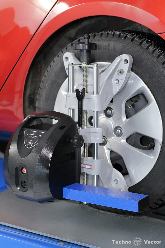 T 4214N Кордовый стенд сход-развал Техно Вектор 4