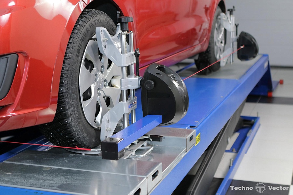 T 4214N Кордовый стенд сход-развал Техно Вектор 4